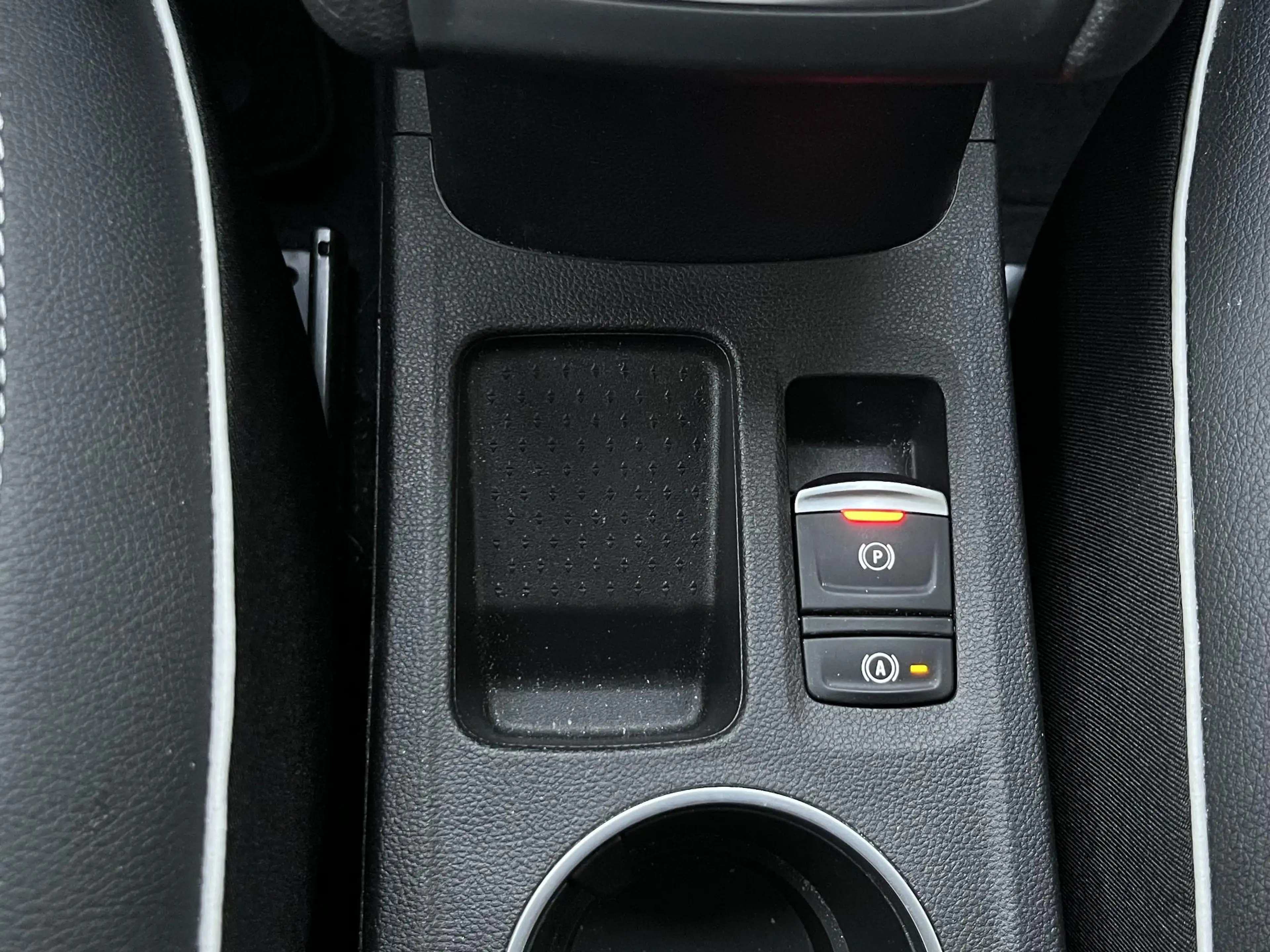 Renault Captur 1.6 E-Tech full hybrid 145 techno | Volledig Deale — photo 36