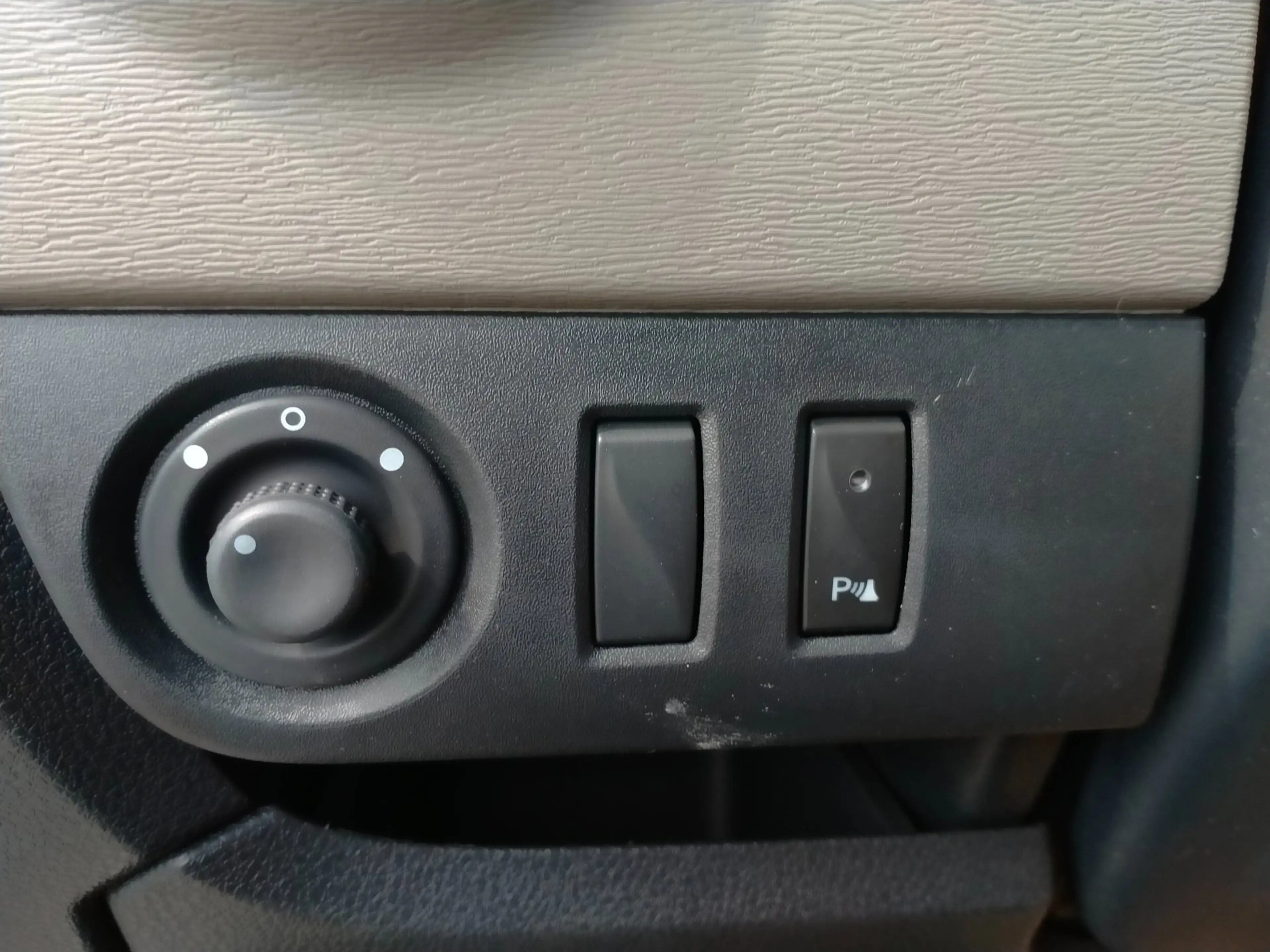 Dacia Lodgy 1.2 TCe Prestige 5p. navi trekhaak recent ketting — photo 22