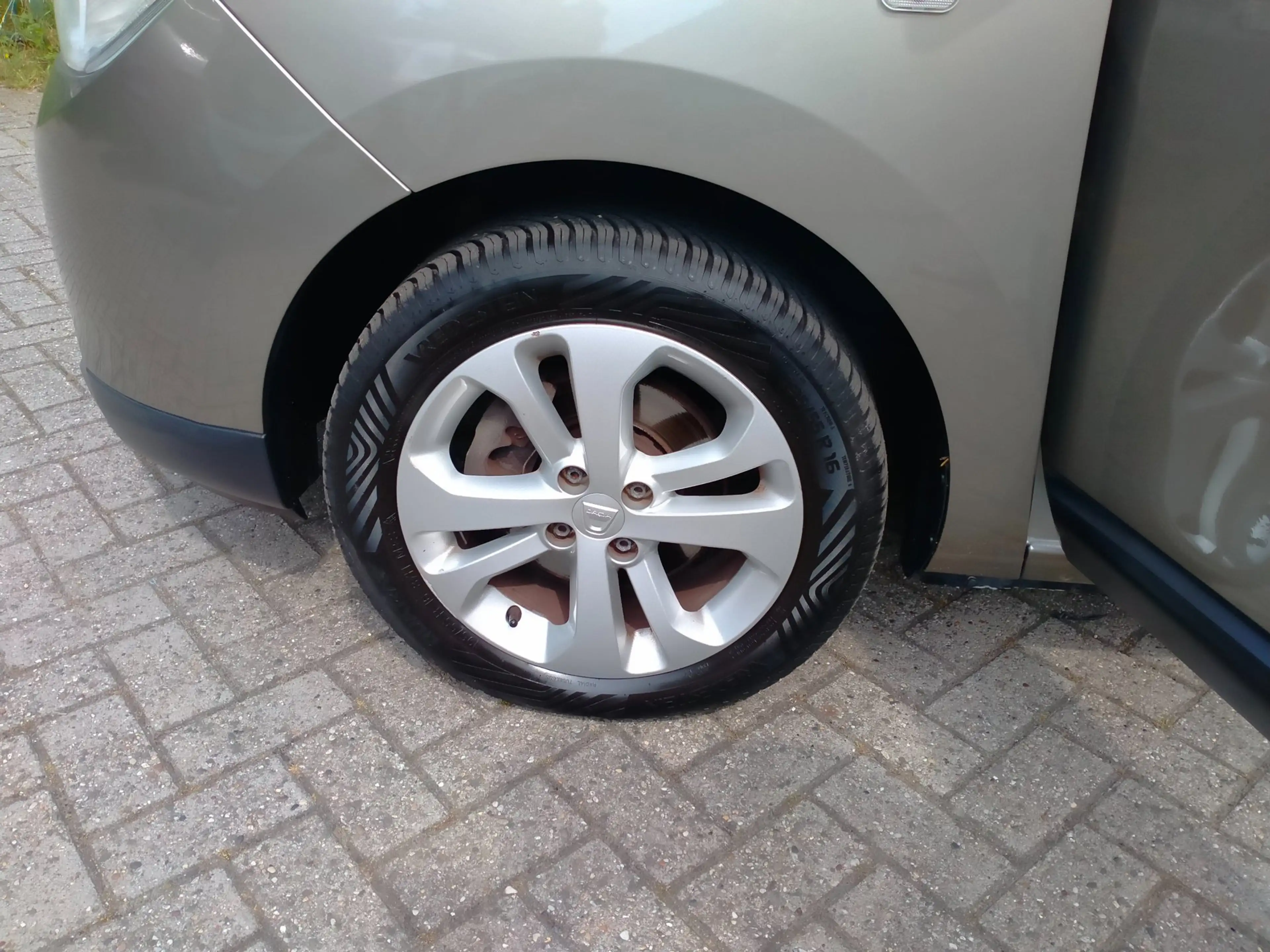 Dacia Lodgy 1.2 TCe Prestige 5p. navi trekhaak recent ketting — photo 30