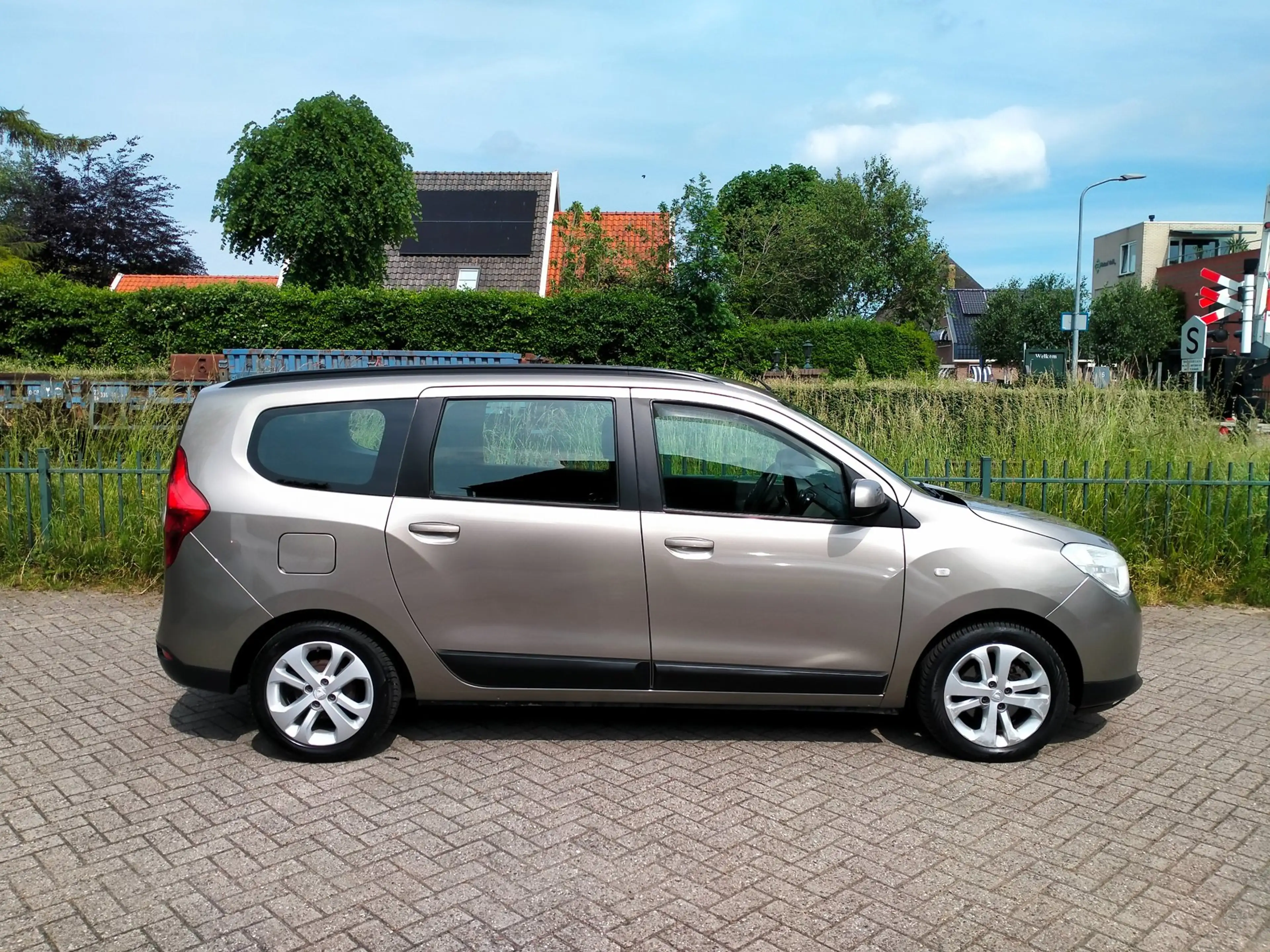Dacia Lodgy 1.2 TCe Prestige 5p. navi trekhaak recent ketting — photo 5