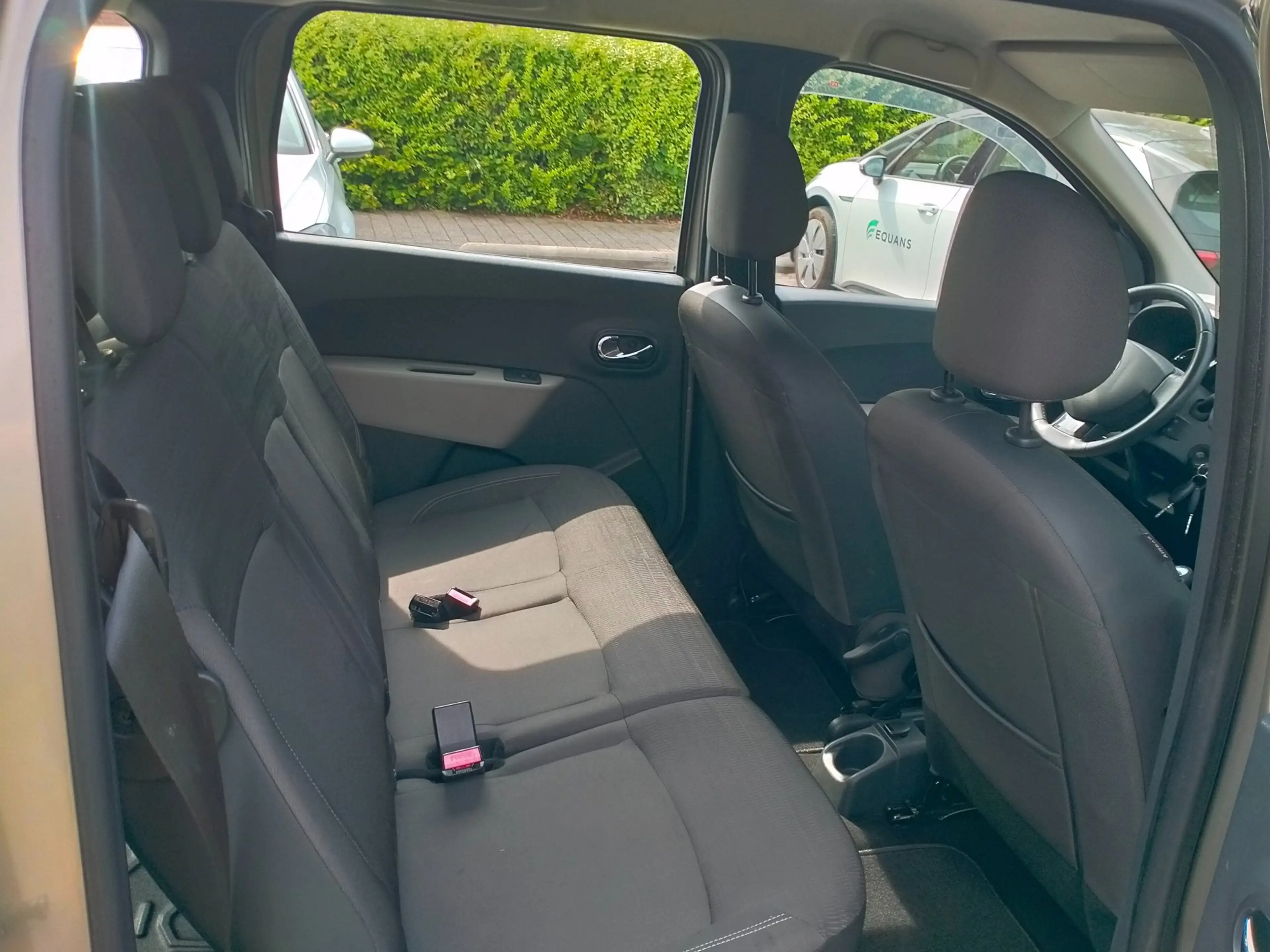 Dacia Lodgy 1.2 TCe Prestige 5p. navi trekhaak recent ketting — photo 28