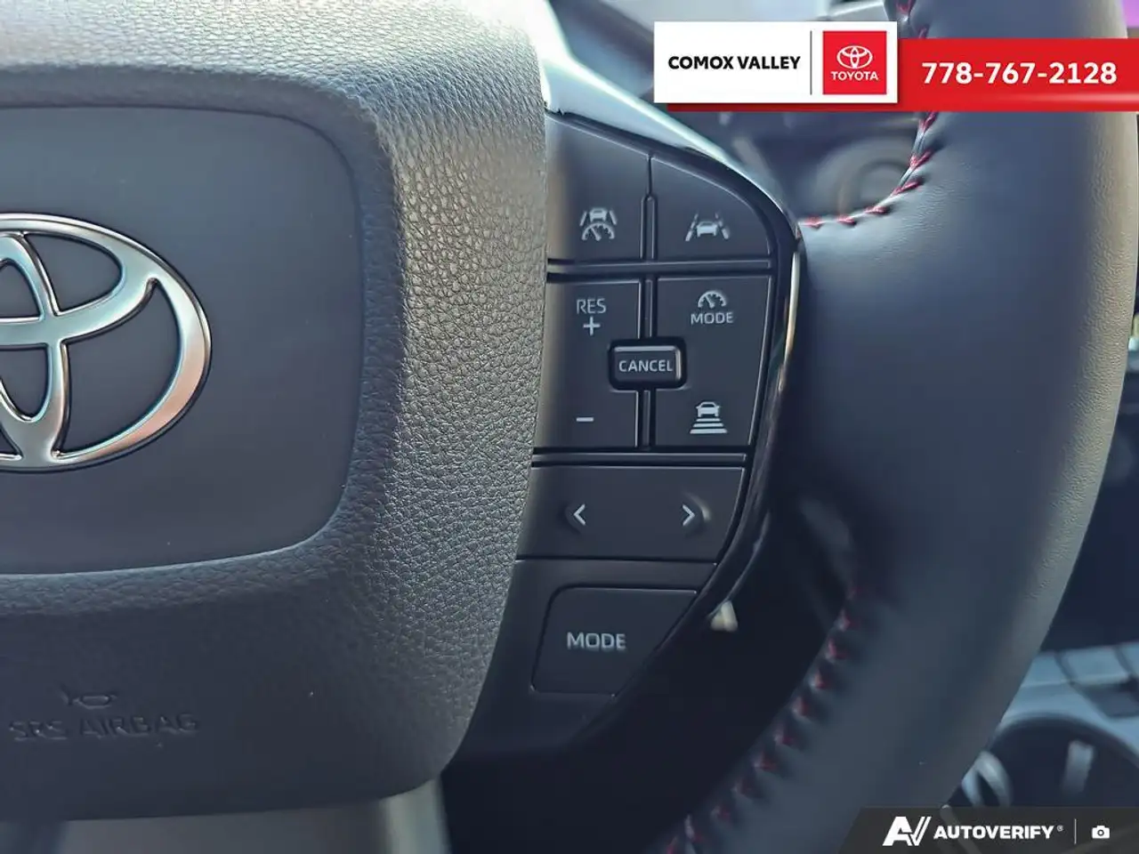 Toyota Prius снимка Toyota Prius