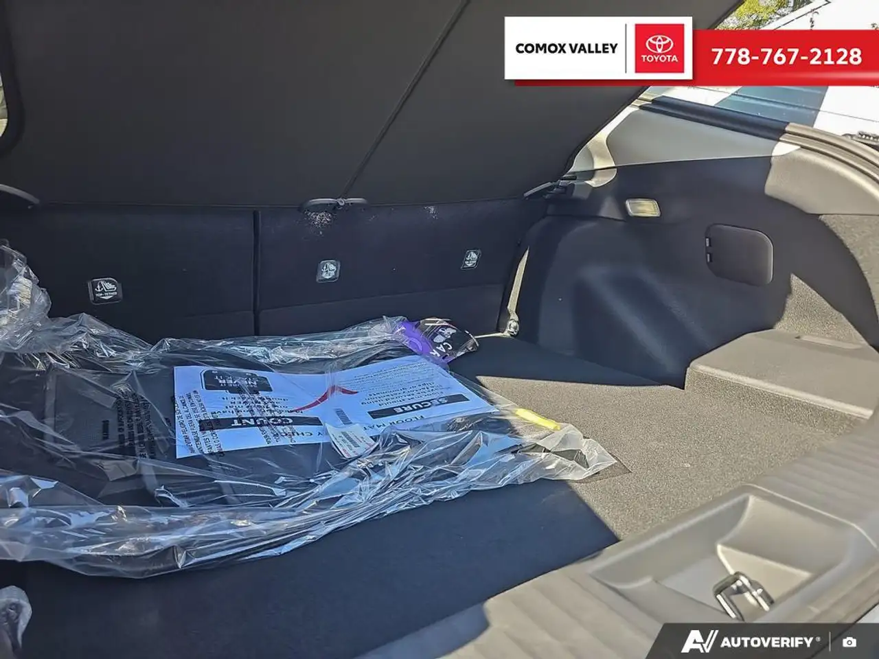 Toyota Prius снимка Toyota Prius