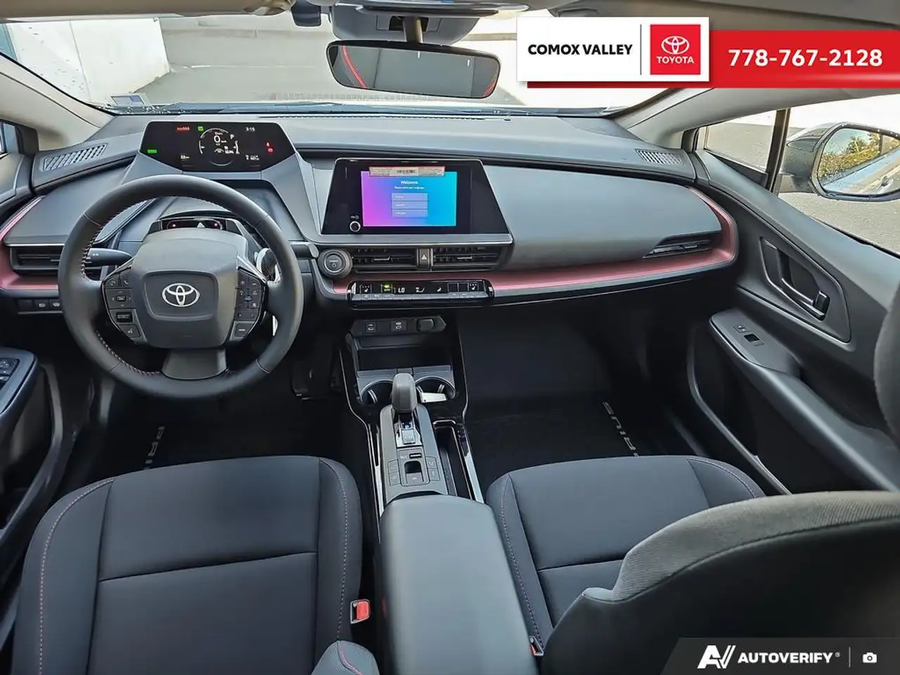 Toyota Prius снимка Toyota Prius