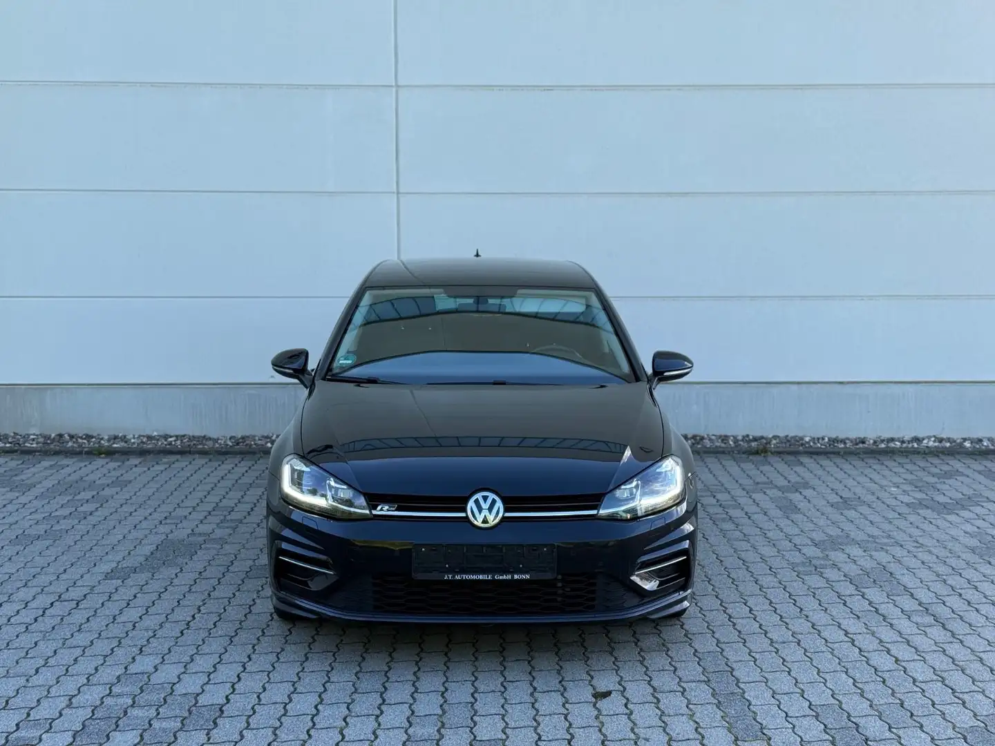 Volkswagen Golf VII Lim. Highline,Auto,Navi,LED,150PS - 2