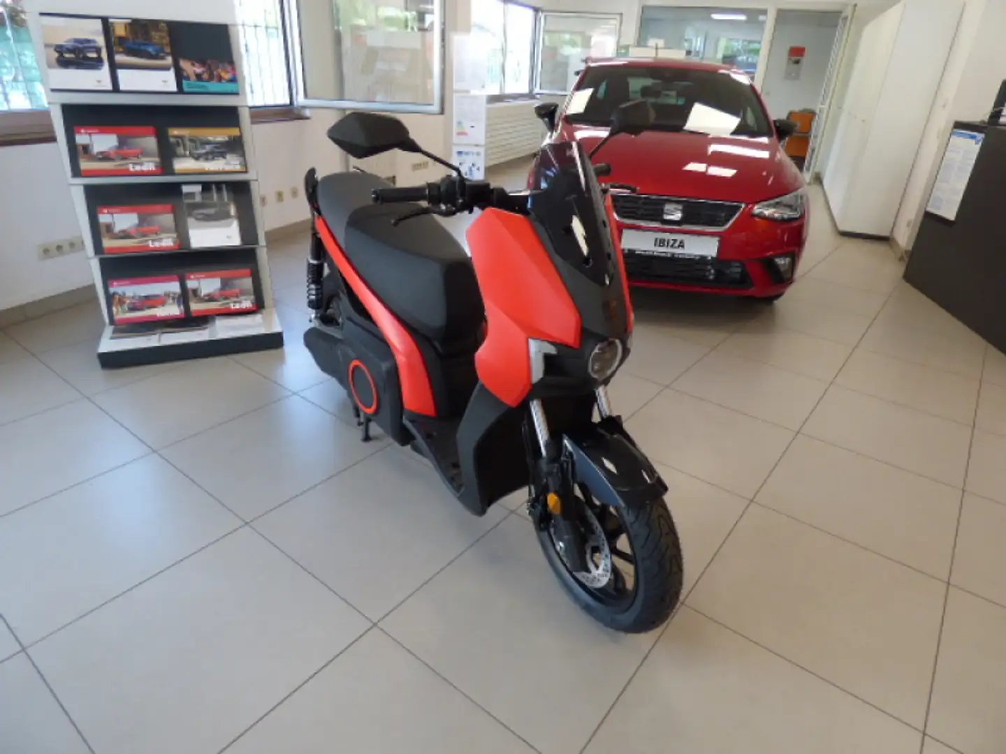 SEAT MO MÓ 125 Roşu - 2