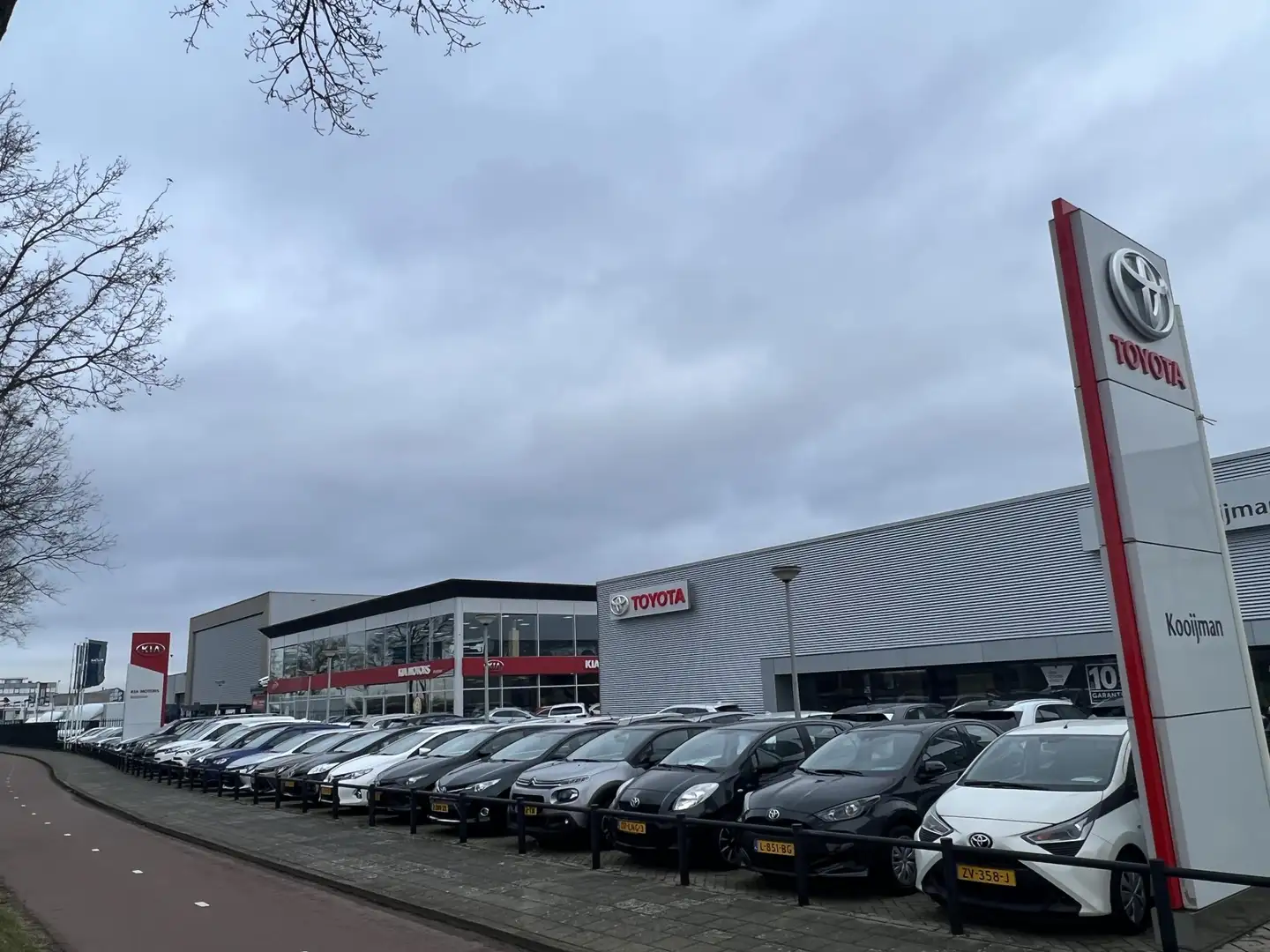 Kia e-Niro EV Plus Advanced 64.8 kWh €3.000,- Voordeel! Meerd - 2
