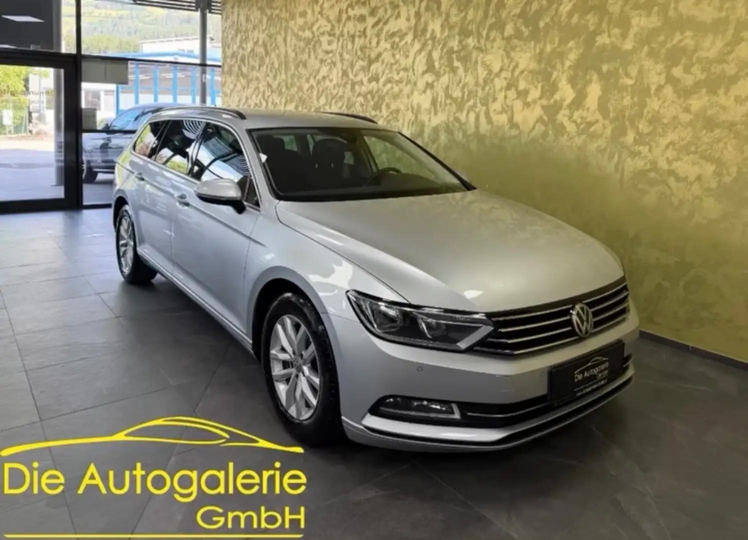 Volkswagen Passat Variant Comfortline BMT/Start-Stopp *DSG* Grau - 1