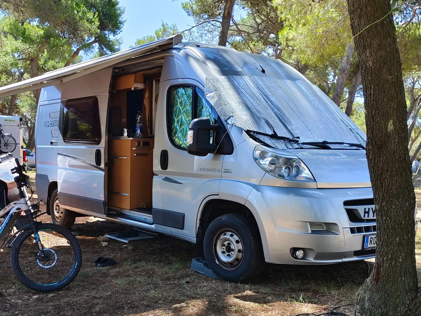 Fiat Ducato Wohnmobil  Kasten  Hymer HC322EG/B003 2,2 Argent - 1