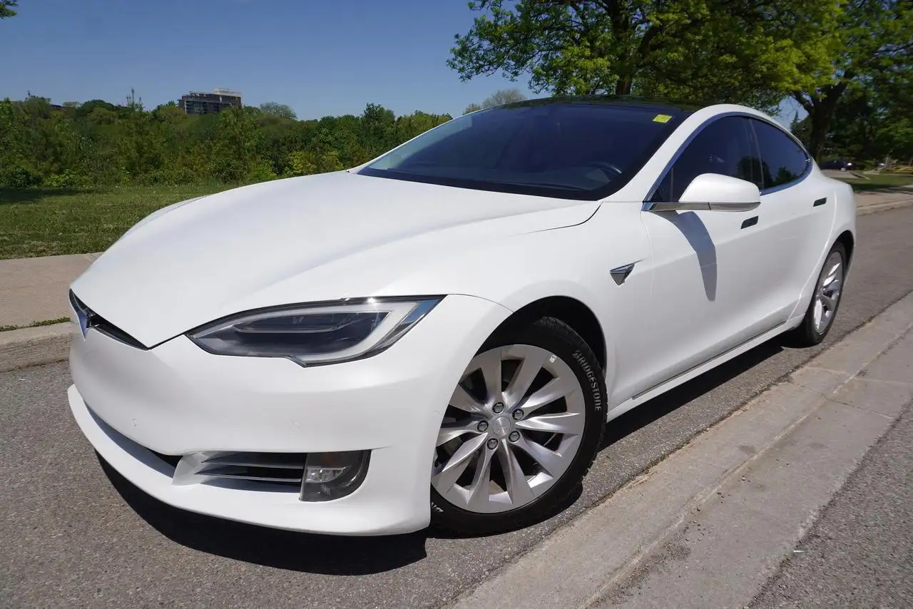 2017 Tesla Model S