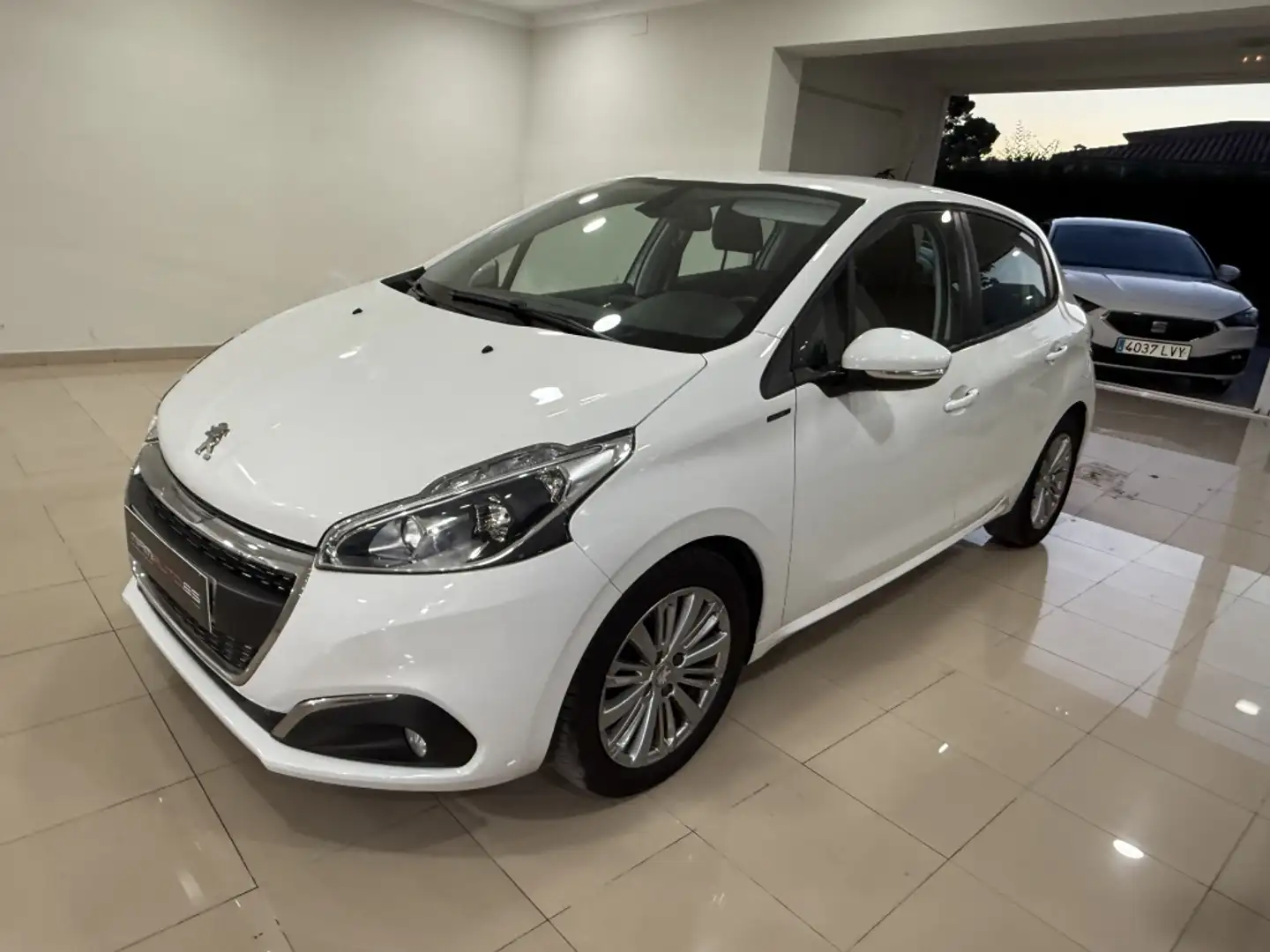 Peugeot 208 1.5BlueHDi S&S Signature 100 Blanco - 1