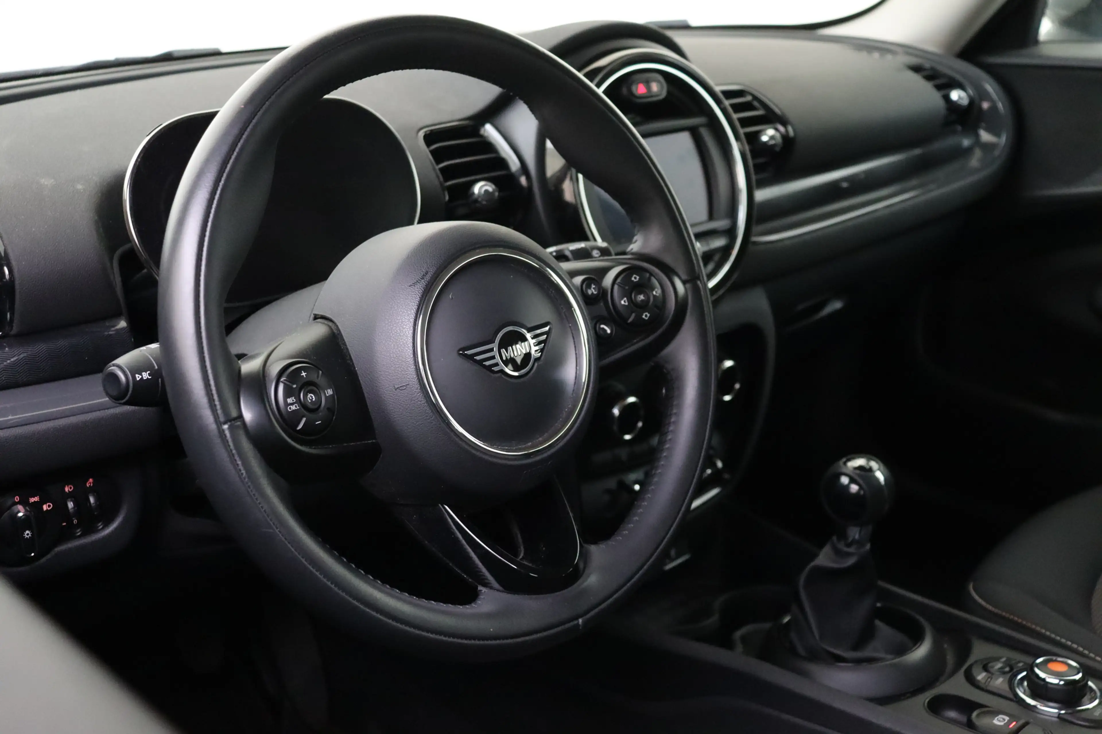 MINI One Clubman Salt / LED / Cruise Control / Navigatie / Multifun — photo 3