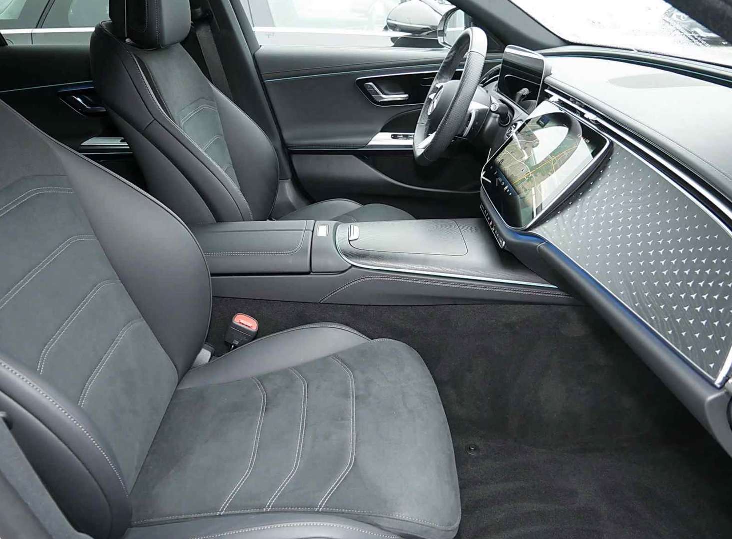 Mercedes Classe E 300 Night Edition -  - Joinsteer - #5