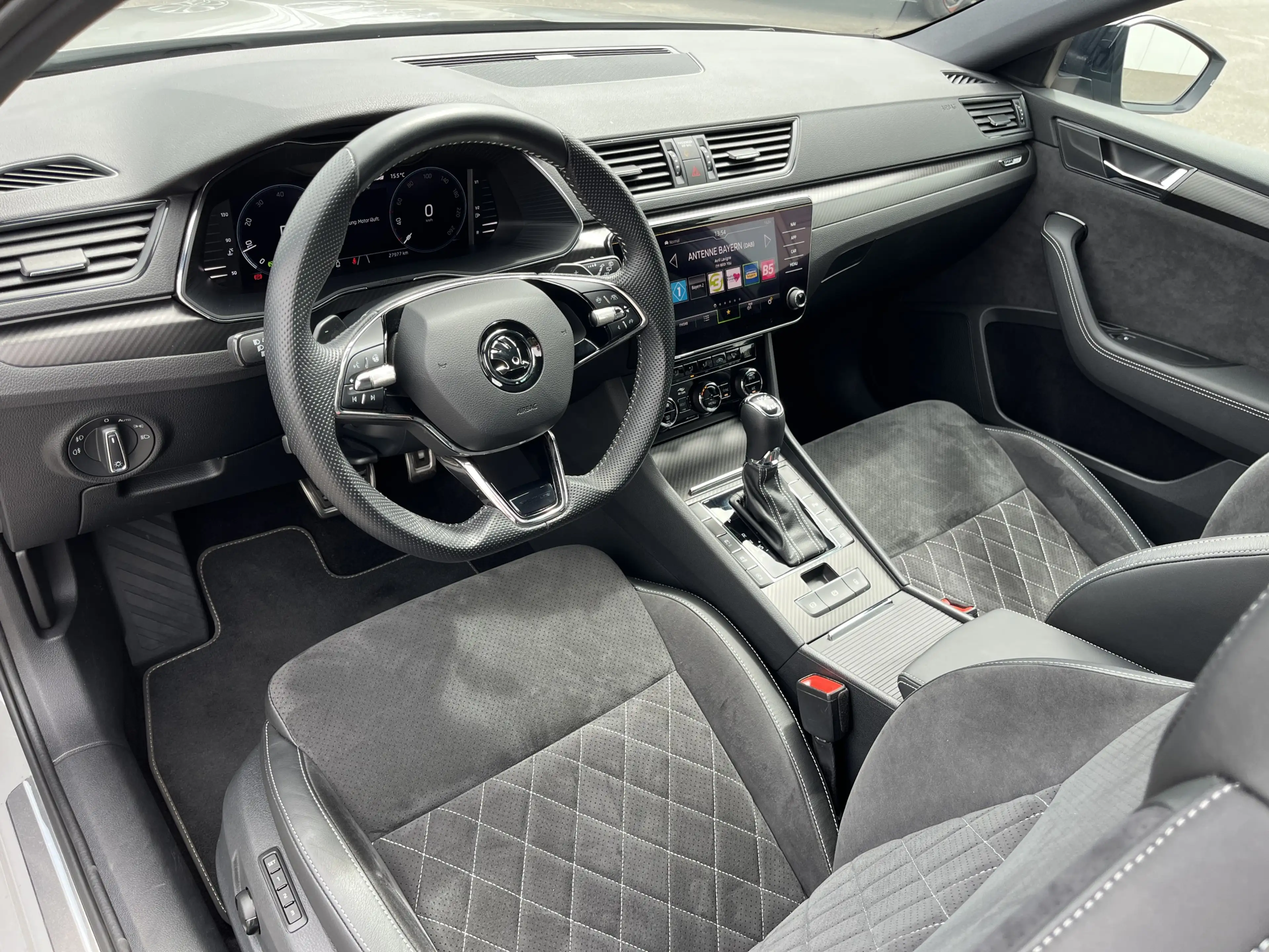 Skoda Superb Combi 2.0 TDI 4x4 DSG SPORTLINE 213€ m.20% Anz. — photo 11