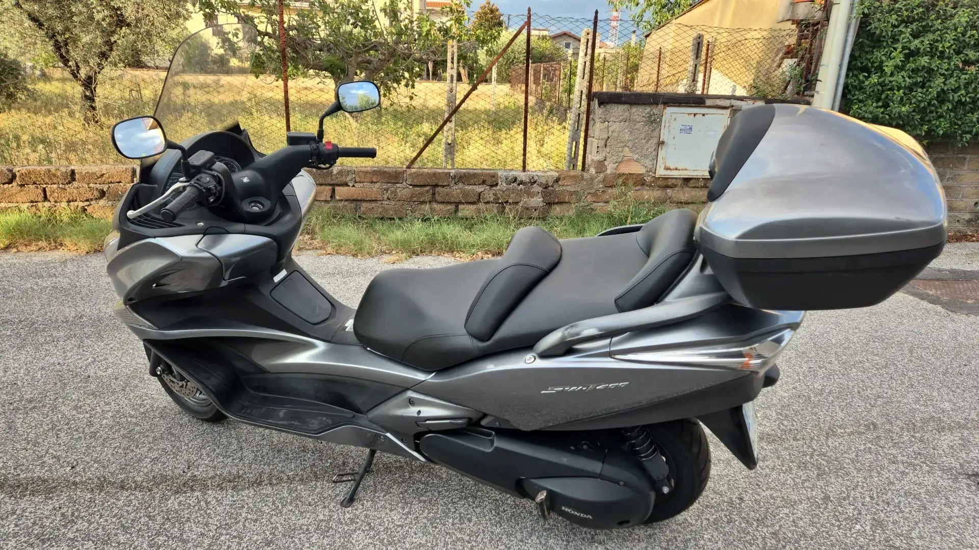 Honda SW-T 400 - 2