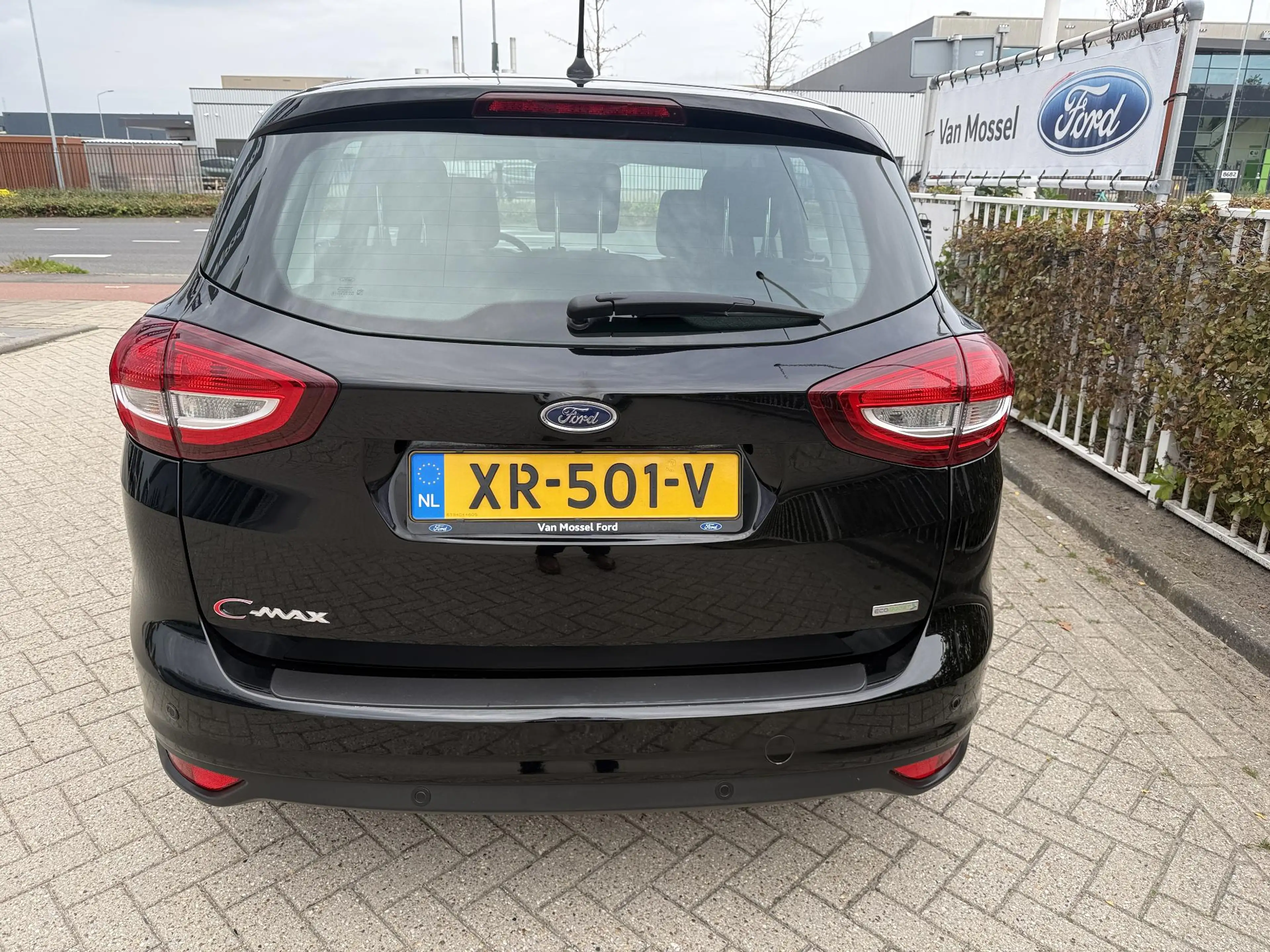 Ford C-Max 1.0 Titanium 125pk | Navigatie | Panorama Dak | El — photo 4