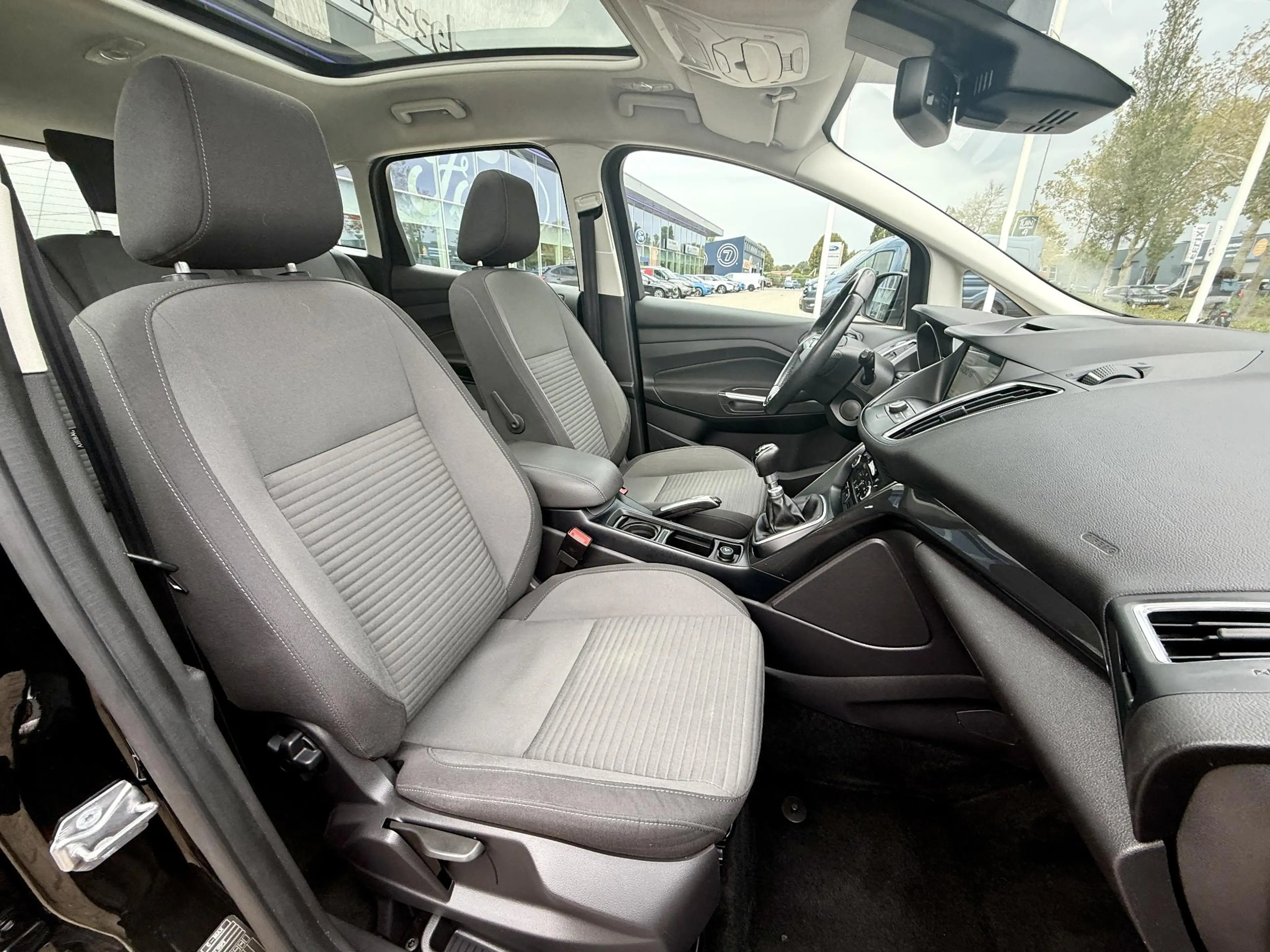 Ford C-Max 1.0 Titanium 125pk | Navigatie | Panorama Dak | El — photo 13