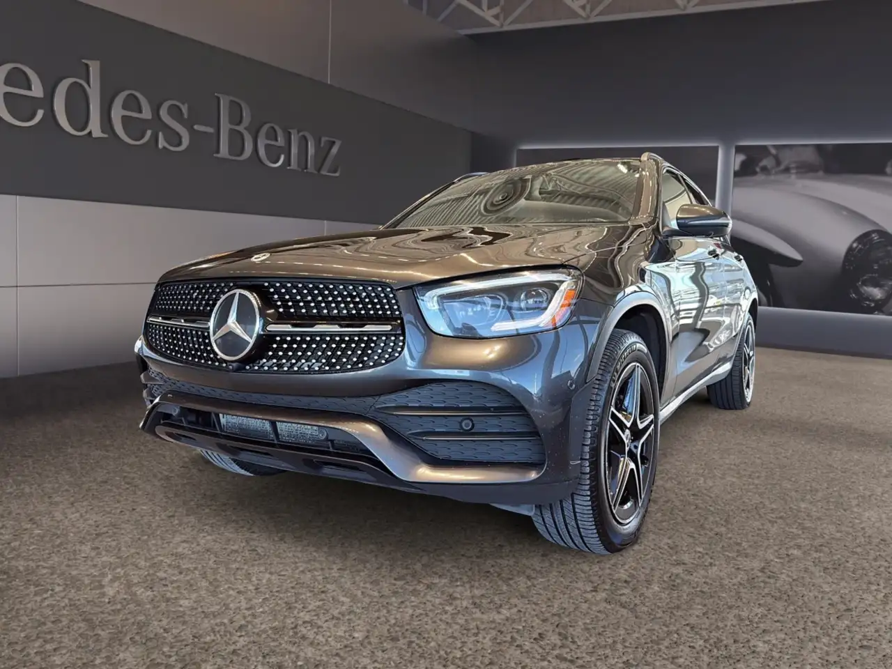 2022 Mercedes-Benz GLC
