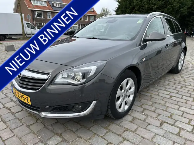 Opel Insignia Sports Tourer 1.6 T Cosmo 95.000 km!! automaat ! n