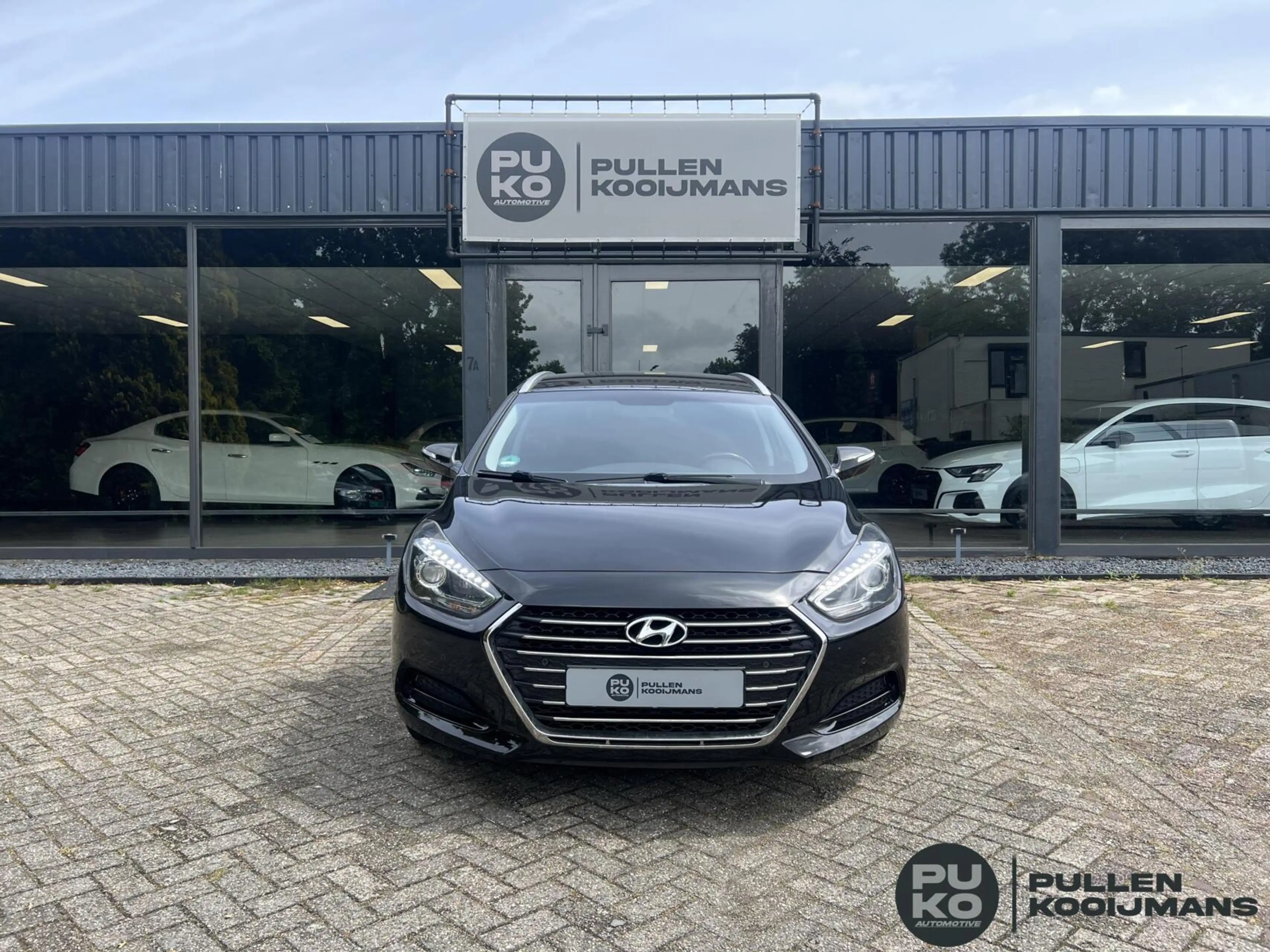 Hyundai i40 Wagon 1.6 GDI Essence — photo 13