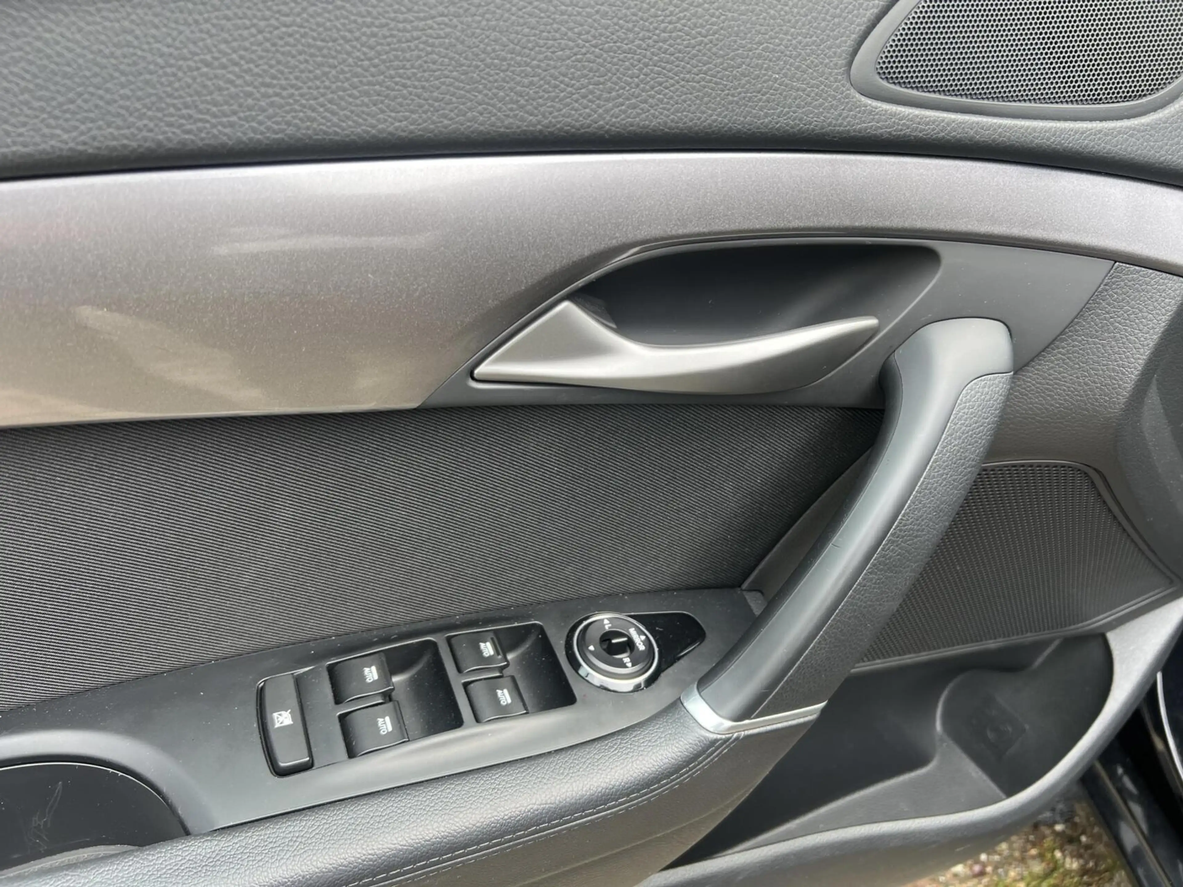 Hyundai i40 Wagon 1.6 GDI Essence — photo 10