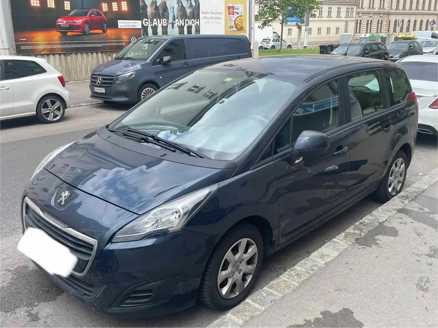 Peugeot 5008 5008 1,6 HDI 115 FAP Access Access Blau - 2