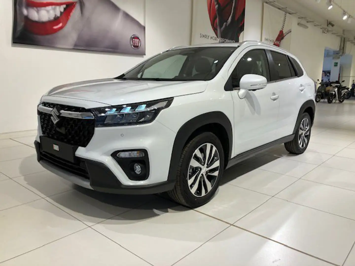 Suzuki S-Cross 1.4 Hybrid 4WD AllGrip Top+ Starview Bianco - 1