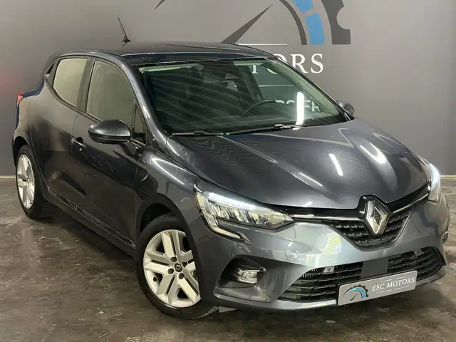 Renault Clio view 17