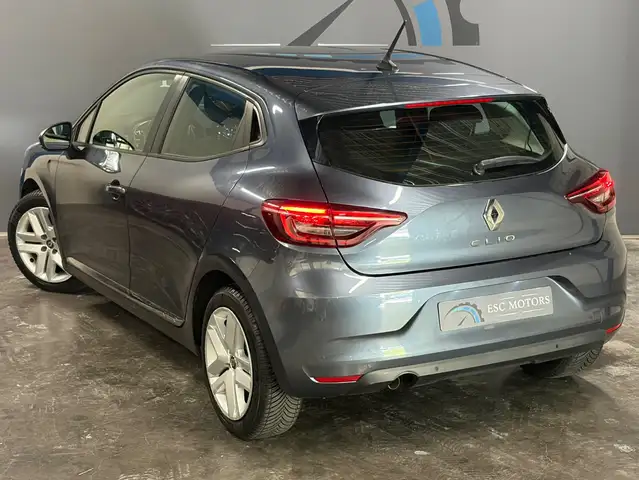 Renault Clio view 29