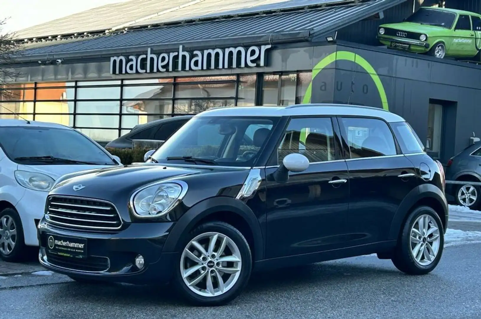 MINI Cooper D Countryman *SPORT*SHZG*GRA*PDC*17'' Schwarz - 1