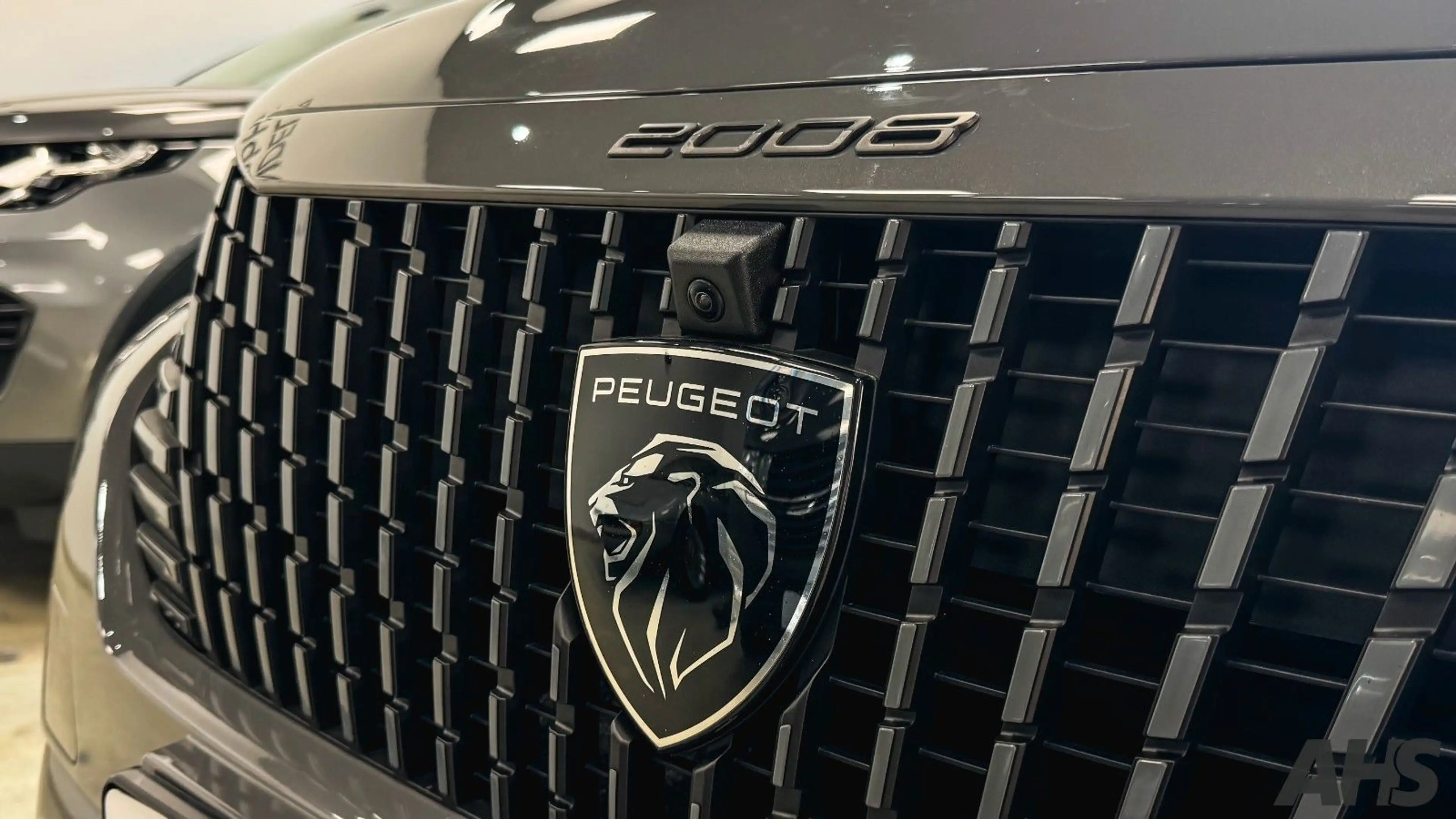 Peugeot 2008 Hybrid 136 GT |3D i-Cockpit| KEYL.| NAVI LED — photo 8
