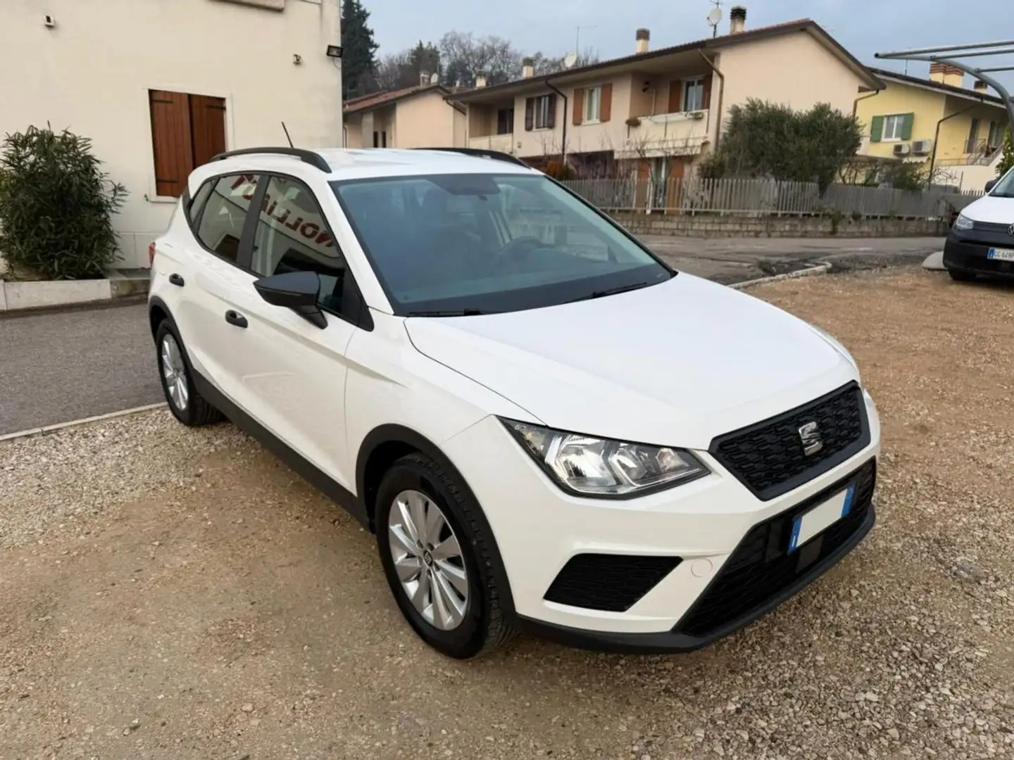 SEAT Arona 1.0 TGI Reference OK NEOPATENTATI Blanc - 2