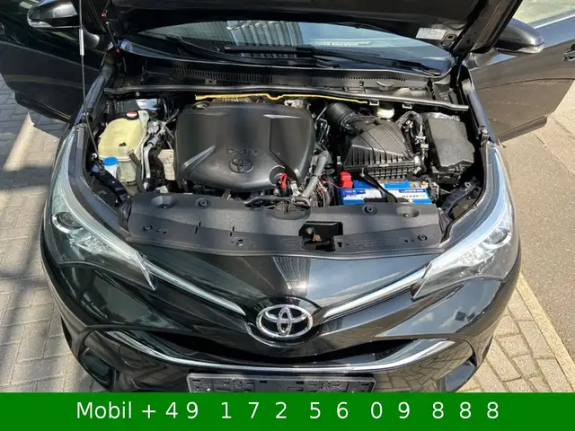 Toyota Avensis view 13
