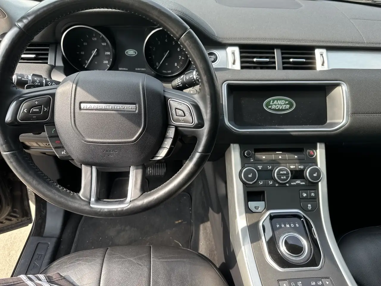Land Rover Range Rover Evoque снимка Land Rover Range Rover Evoque
