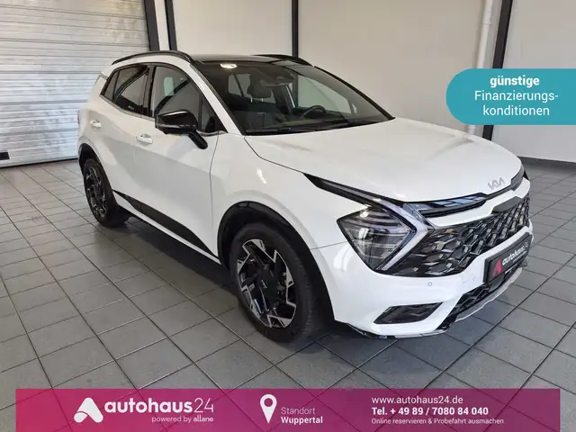 2024 Kia Sportage in White for sale