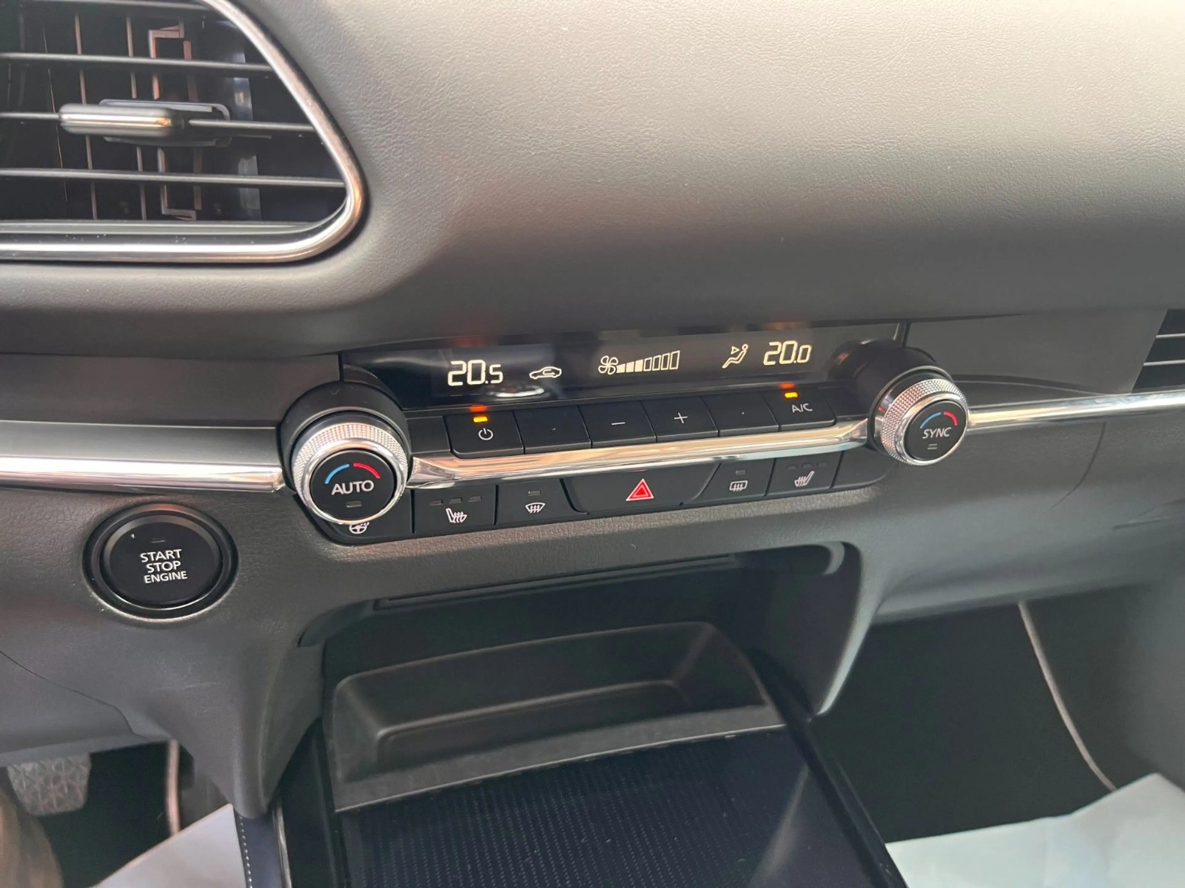 Mazda CX-3 0 Navi Kamera Klimaauto. LHZ SHZ 1.Hand — photo 12
