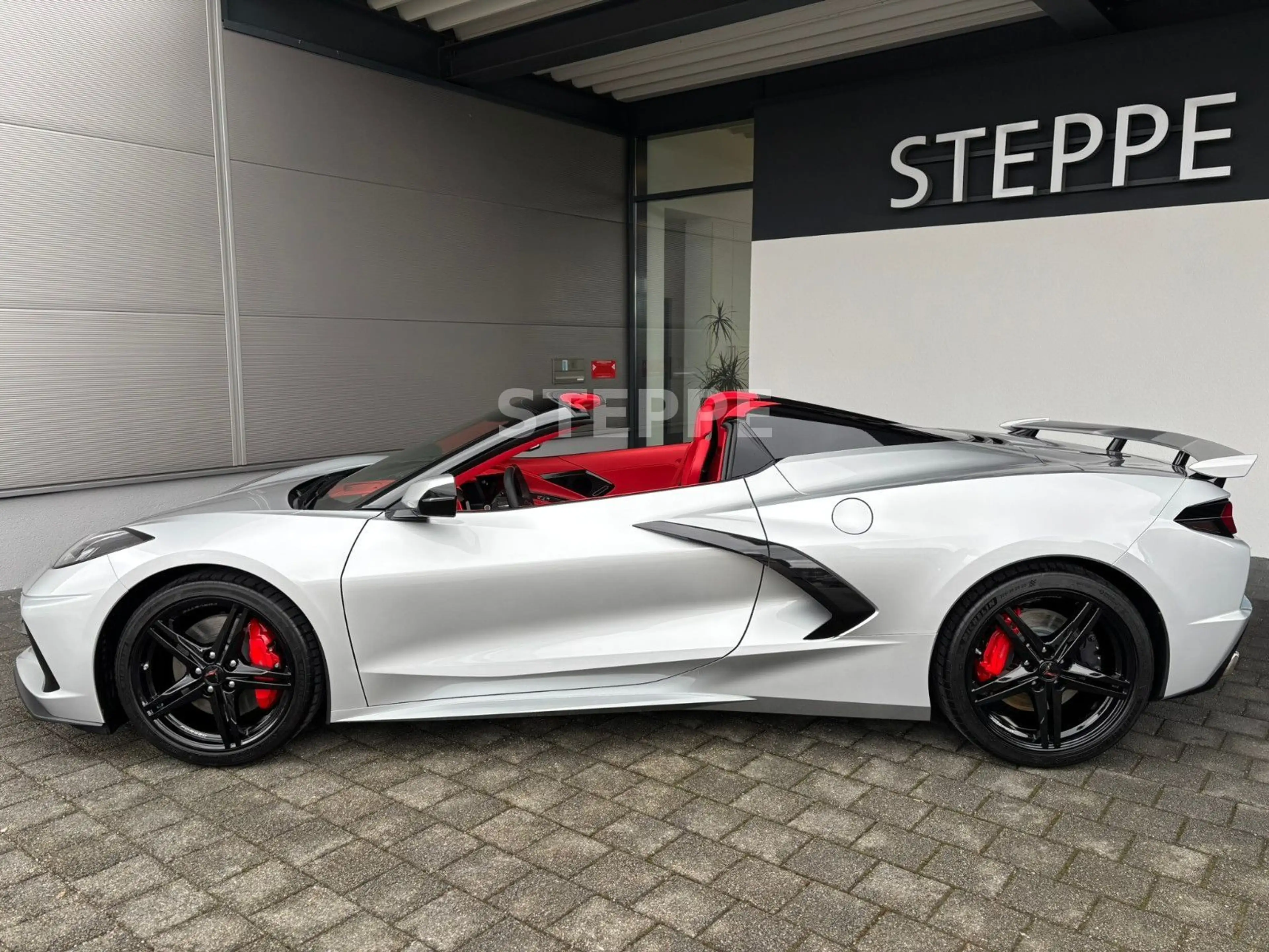 Corvette C8 Stingray Convertible 2026 3LT EUMod. New Int. — photo 2
