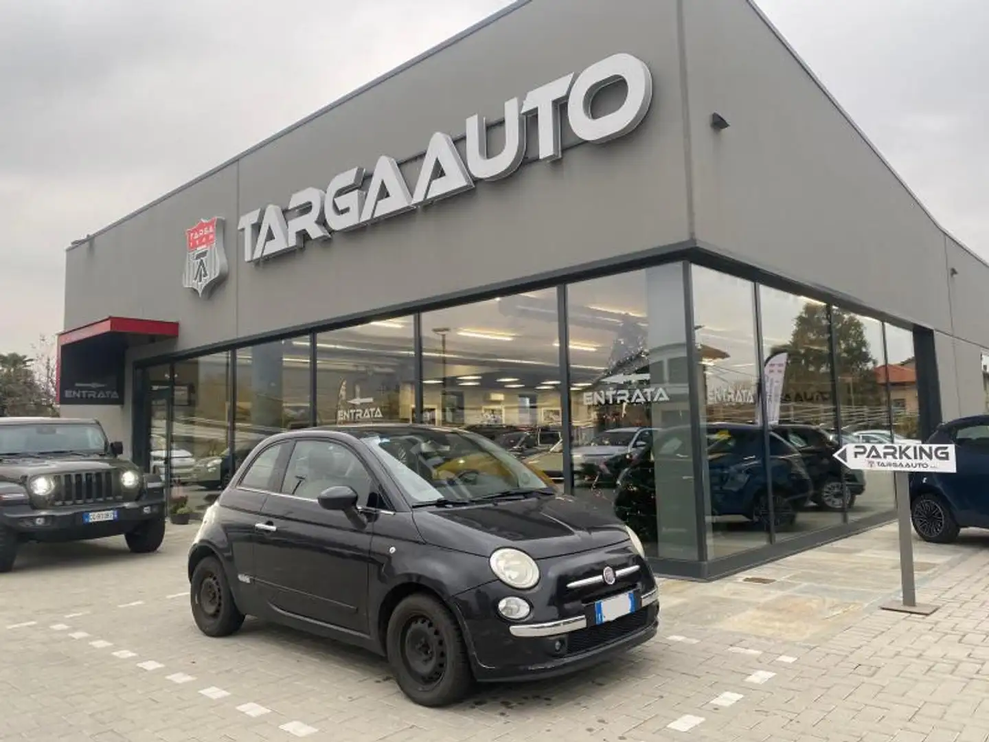 Fiat 500 1.2 Lounge 69cv Чорний - 1