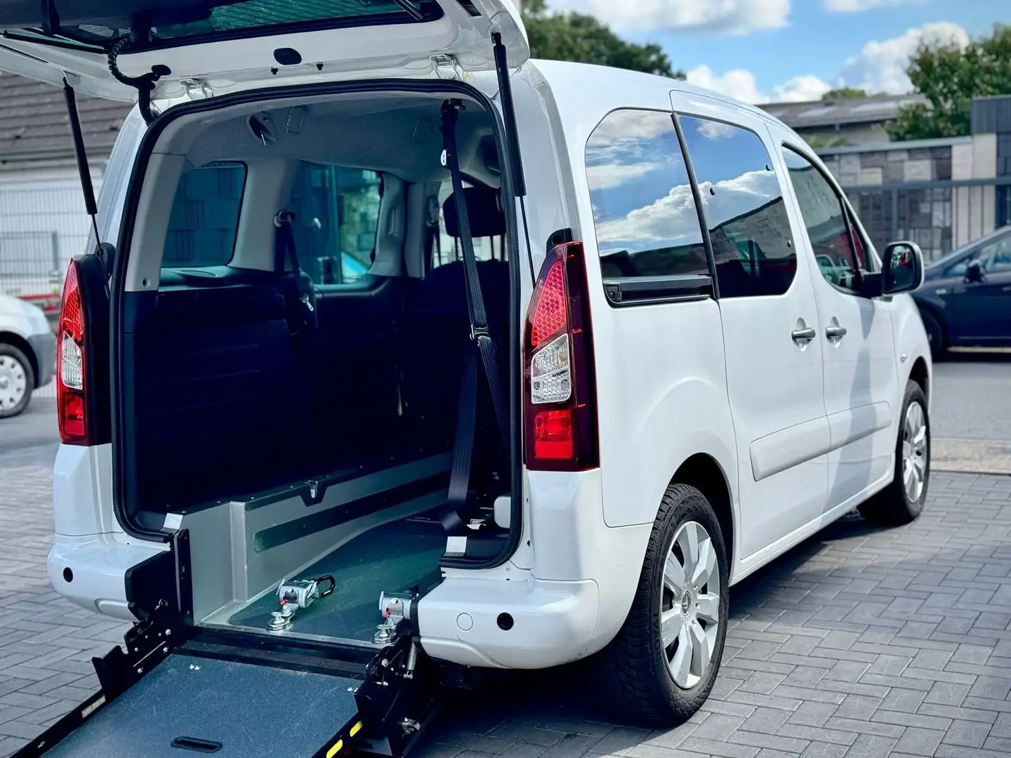 Citroen Berlingo 'Rollstuhlrampe'Klima'EU6' Weiß - 1