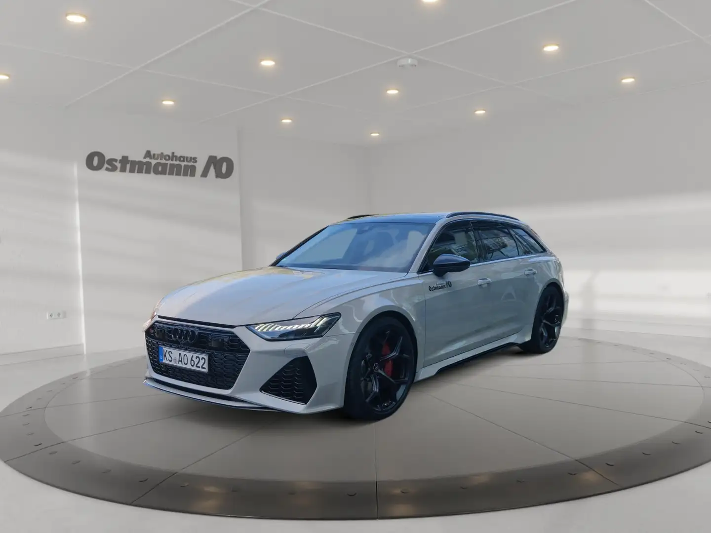Audi RS6 Avant TFSI quattro perf. KAM Indiv. Lack Beige - 1