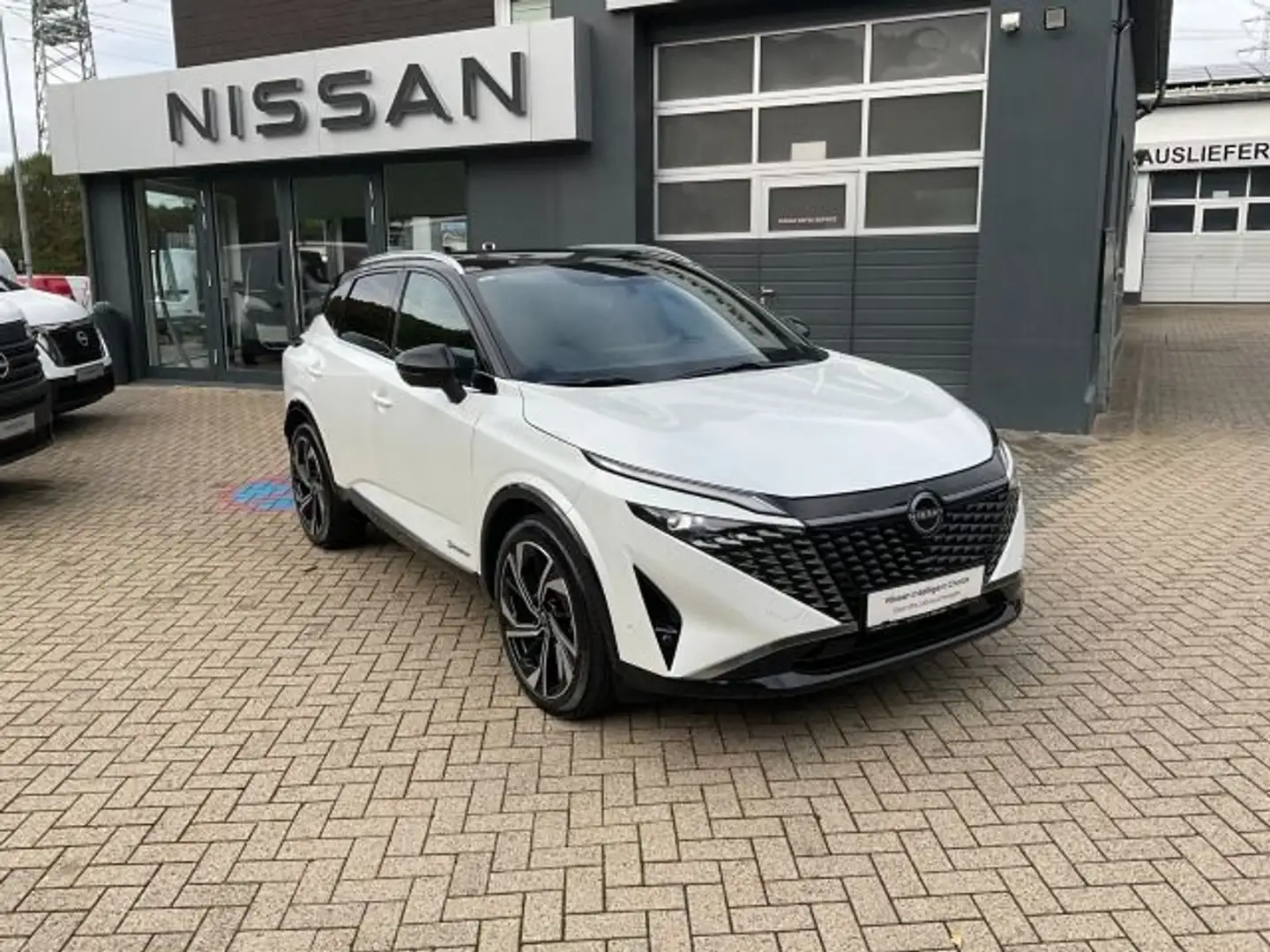 Nissan Qashqai TEKNA+ 1.5 VC-T e-POWER Leder Navi PGD Blanc - 2
