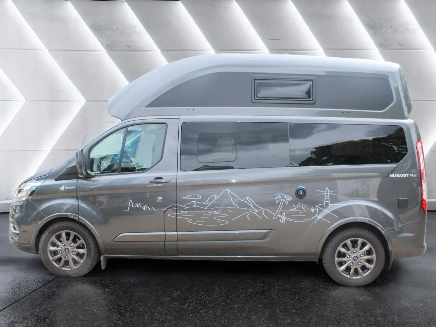 Ford Nugget Plus Limited Grau - 2