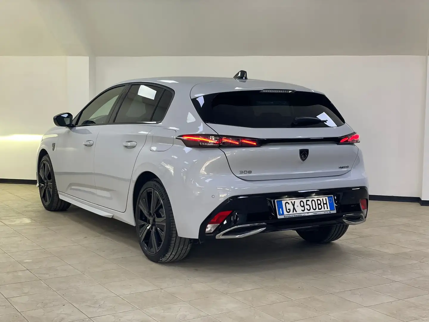 Peugeot 308 308 III 2021 1.6 hybrid phev GT 180cv e-eat8 - 2