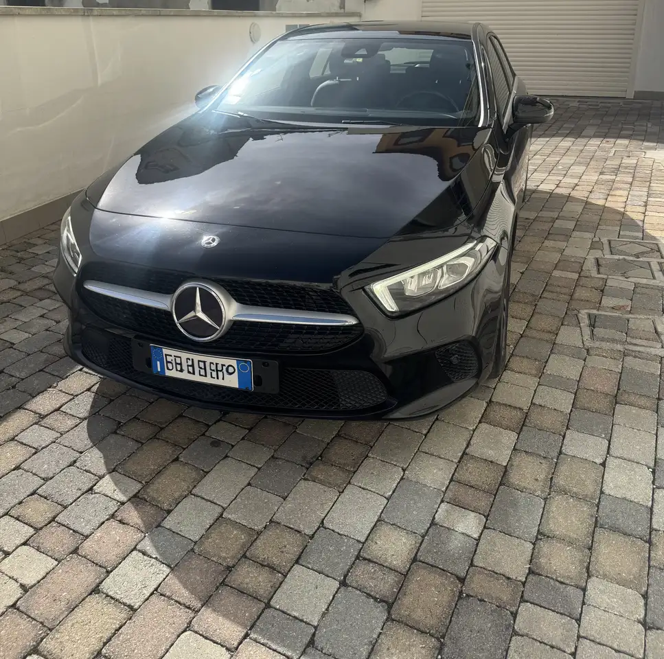 Mercedes-Benz A 180