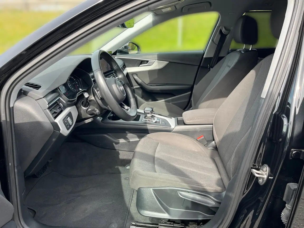Audi A4 35 TFSI S-tronic / MMI-Navi+, CarPlay 13