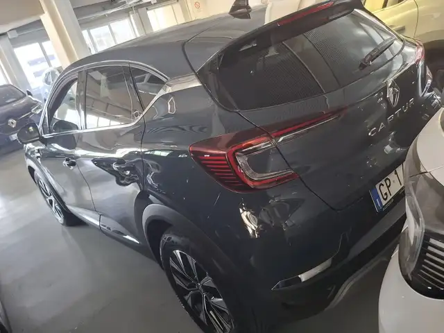 Renault Captur view 11