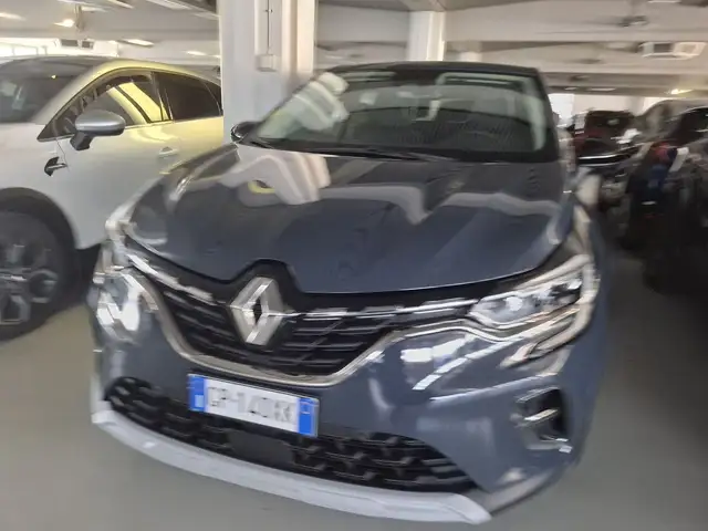 Renault Captur view 13
