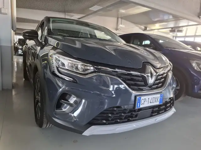 Renault Captur view 5