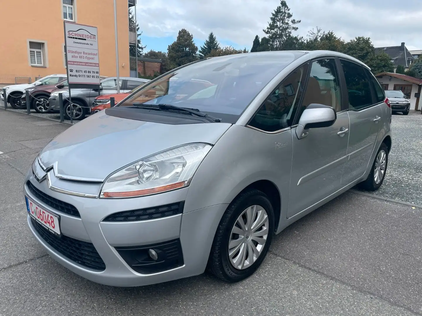 Citroen C4 Picasso HDi 110 FAP Exclusive NUR 64000 KM Silber - 1
