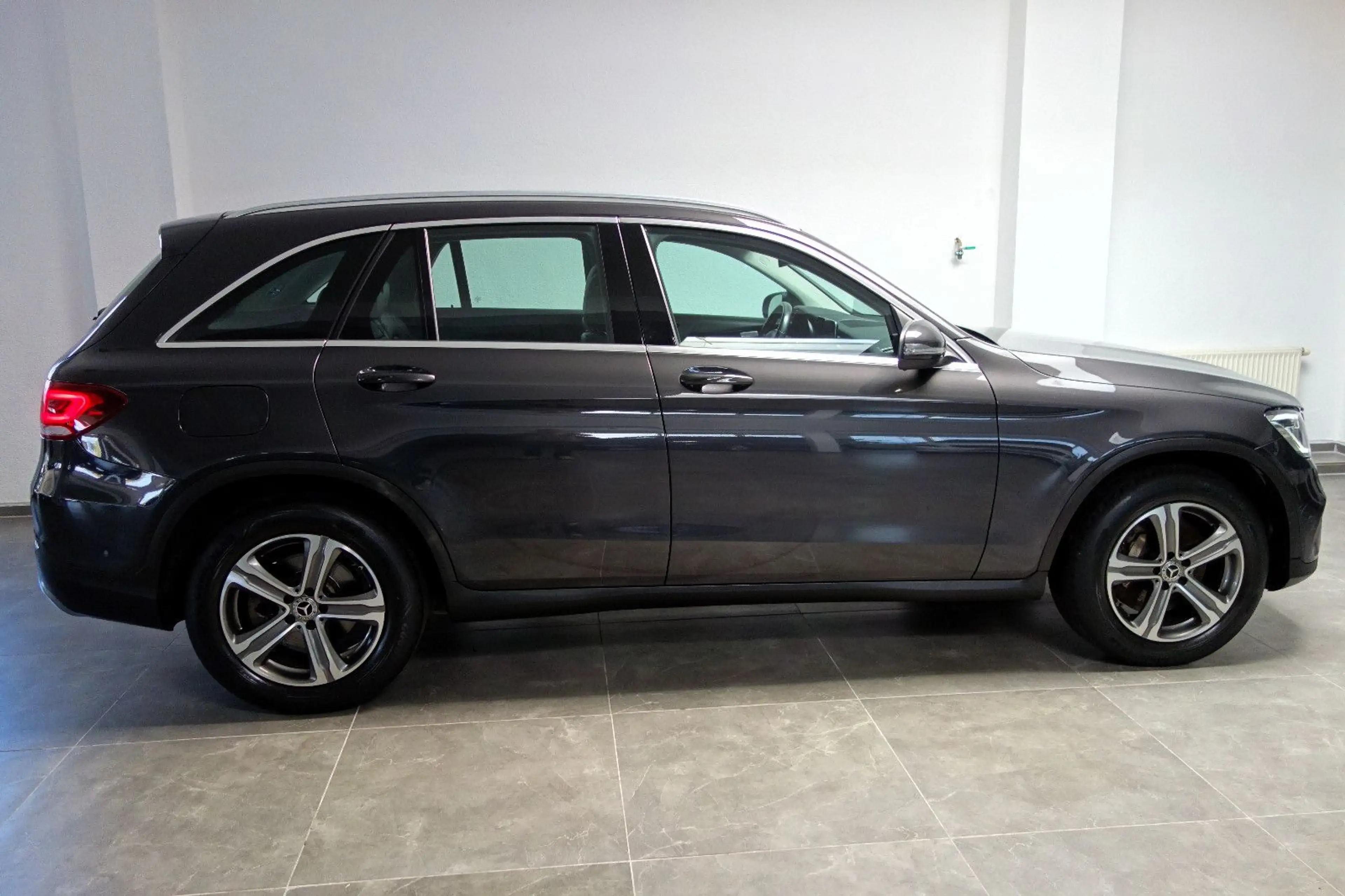 Mercedes-Benz GLC 220 d 9G/Leder/Kamera/LED/MBUX/18 Sportpaket — photo 7
